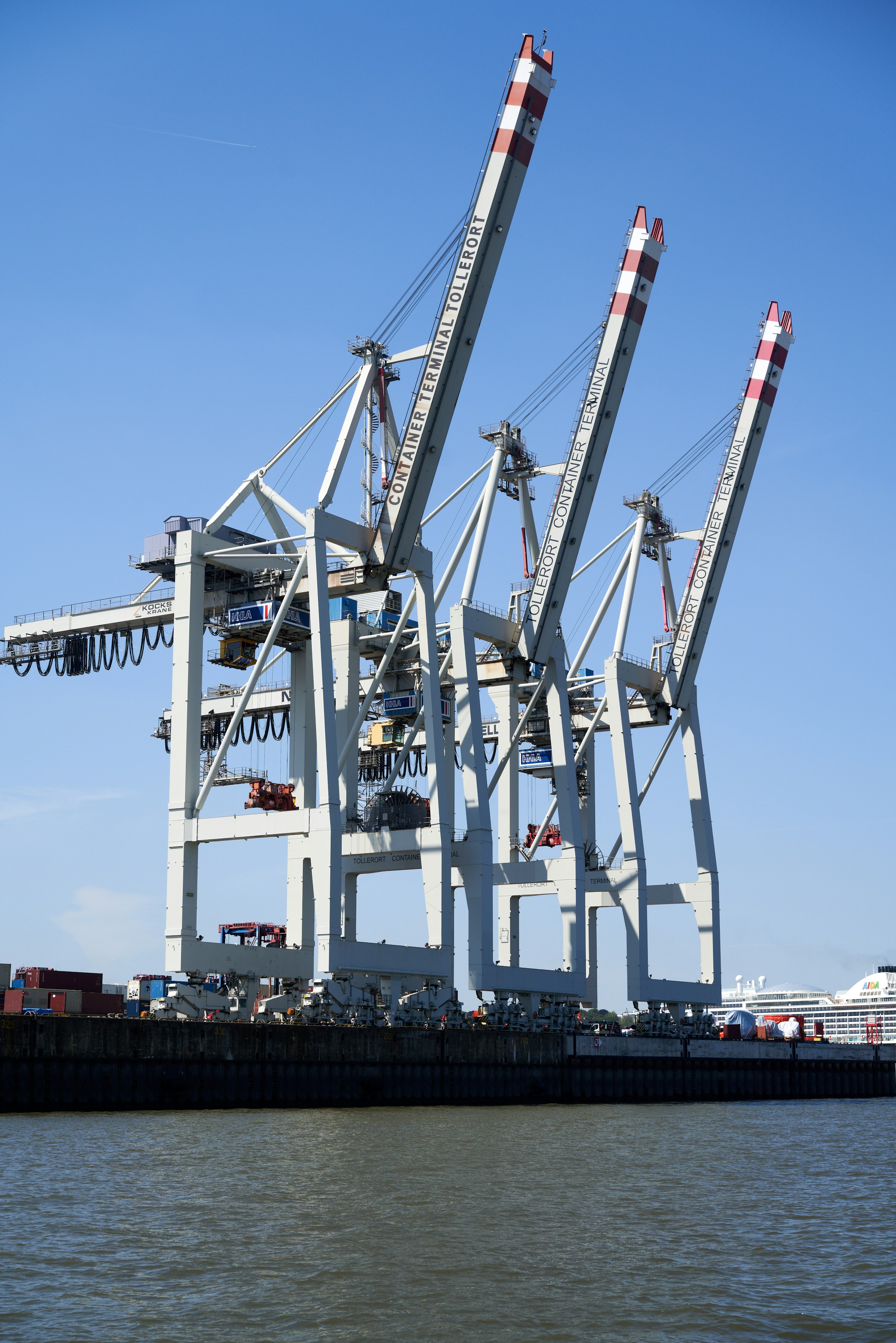 03 — The port